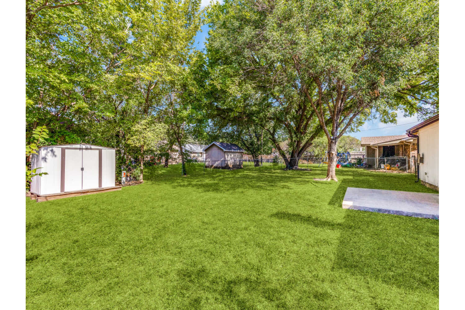 A property photo of 600 Northwest Ann Lois Lane  Burleson TX 76028