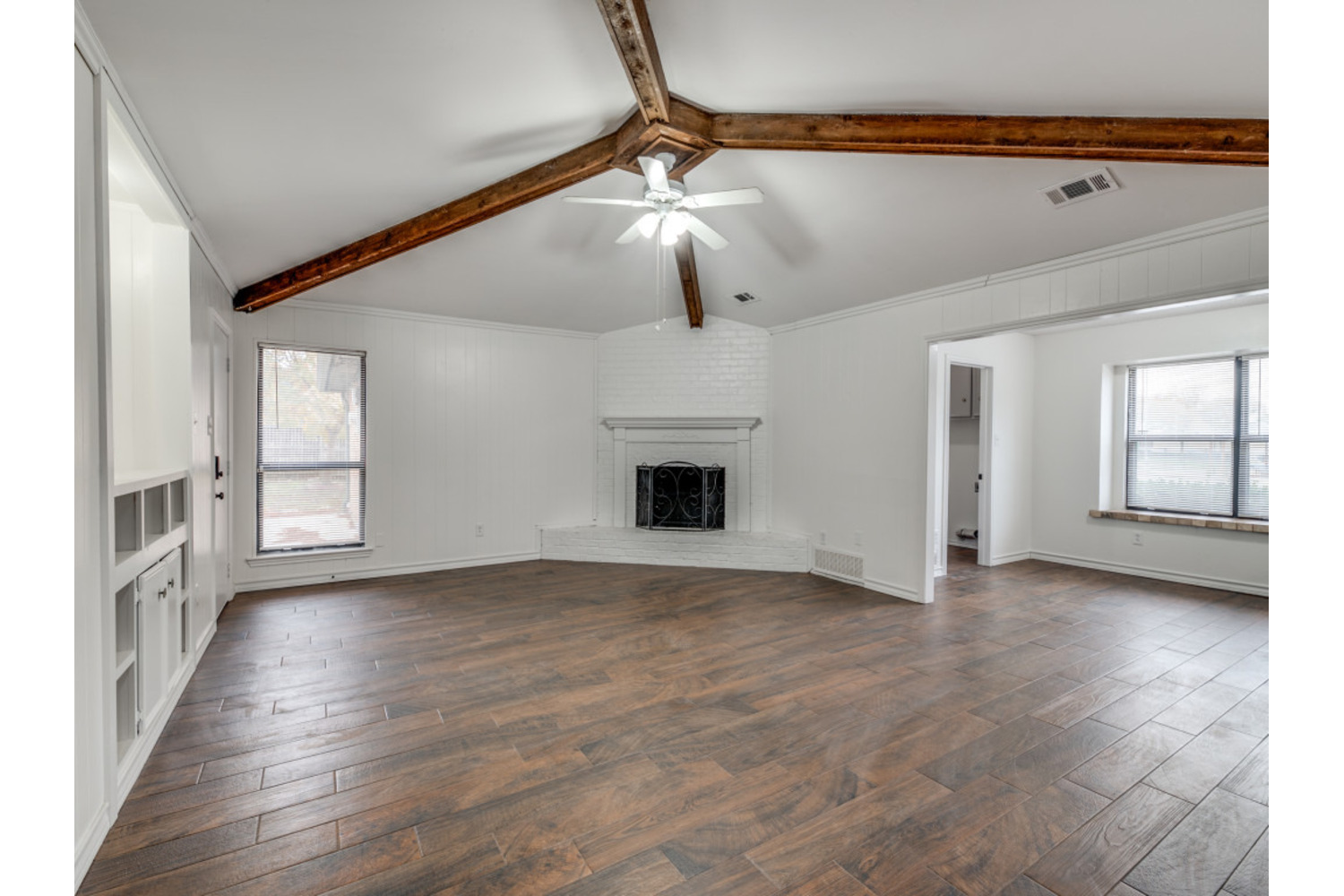 A property photo of 6900 Wicks Trail  Fort Worth TX 76133