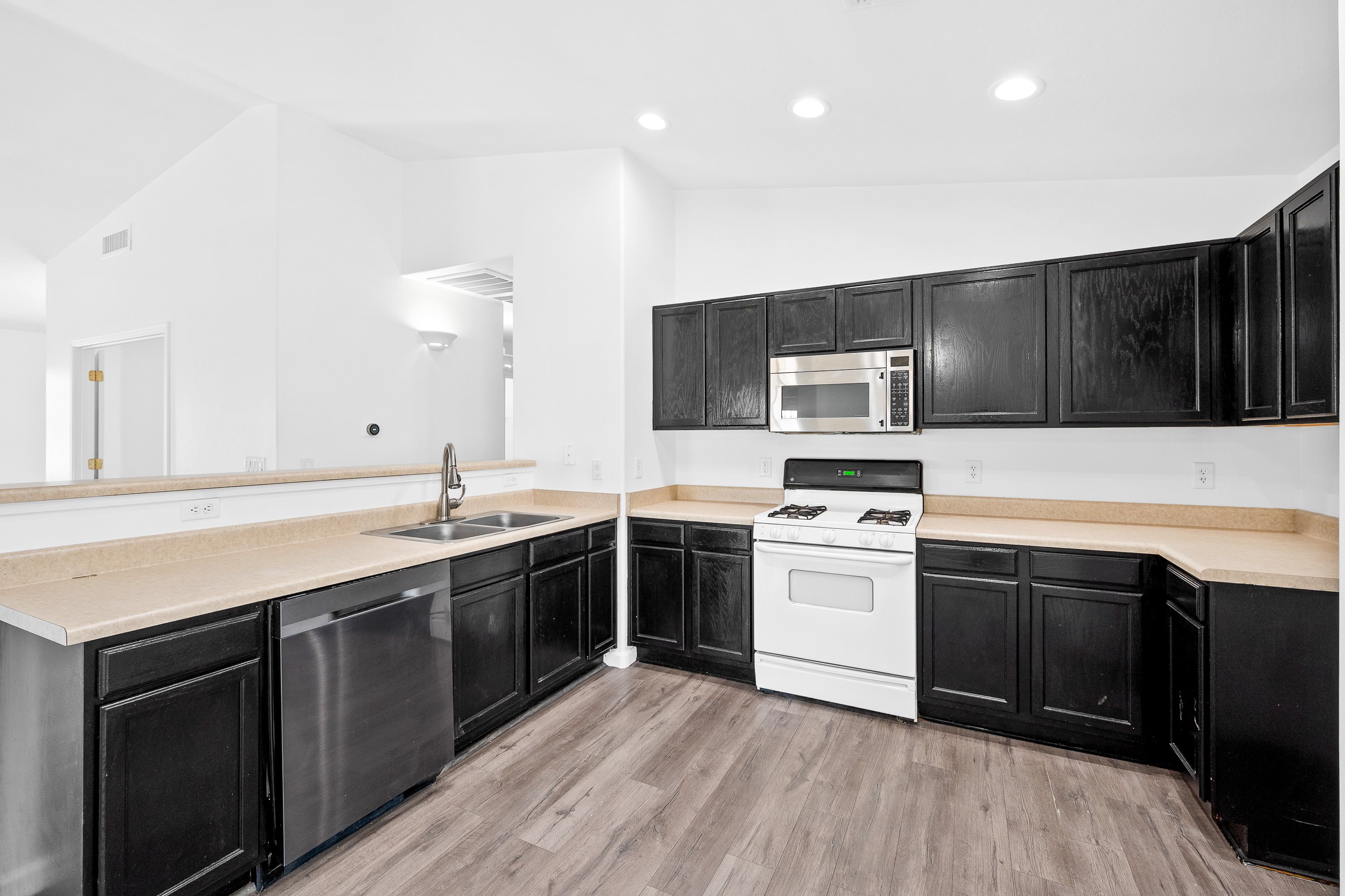 Reszi rental home images