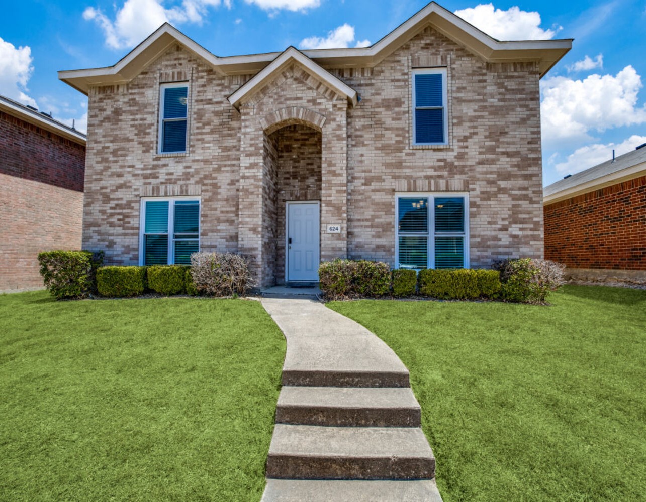 Rental Listing Image - 624 Canyon Place