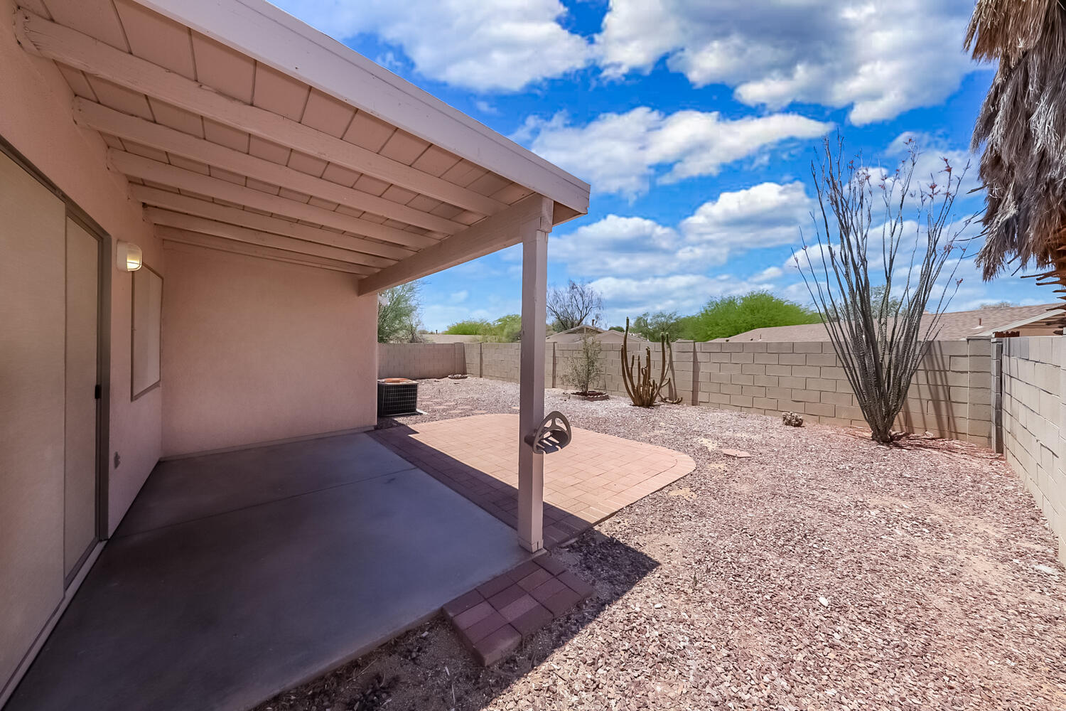 Reszi rental home images