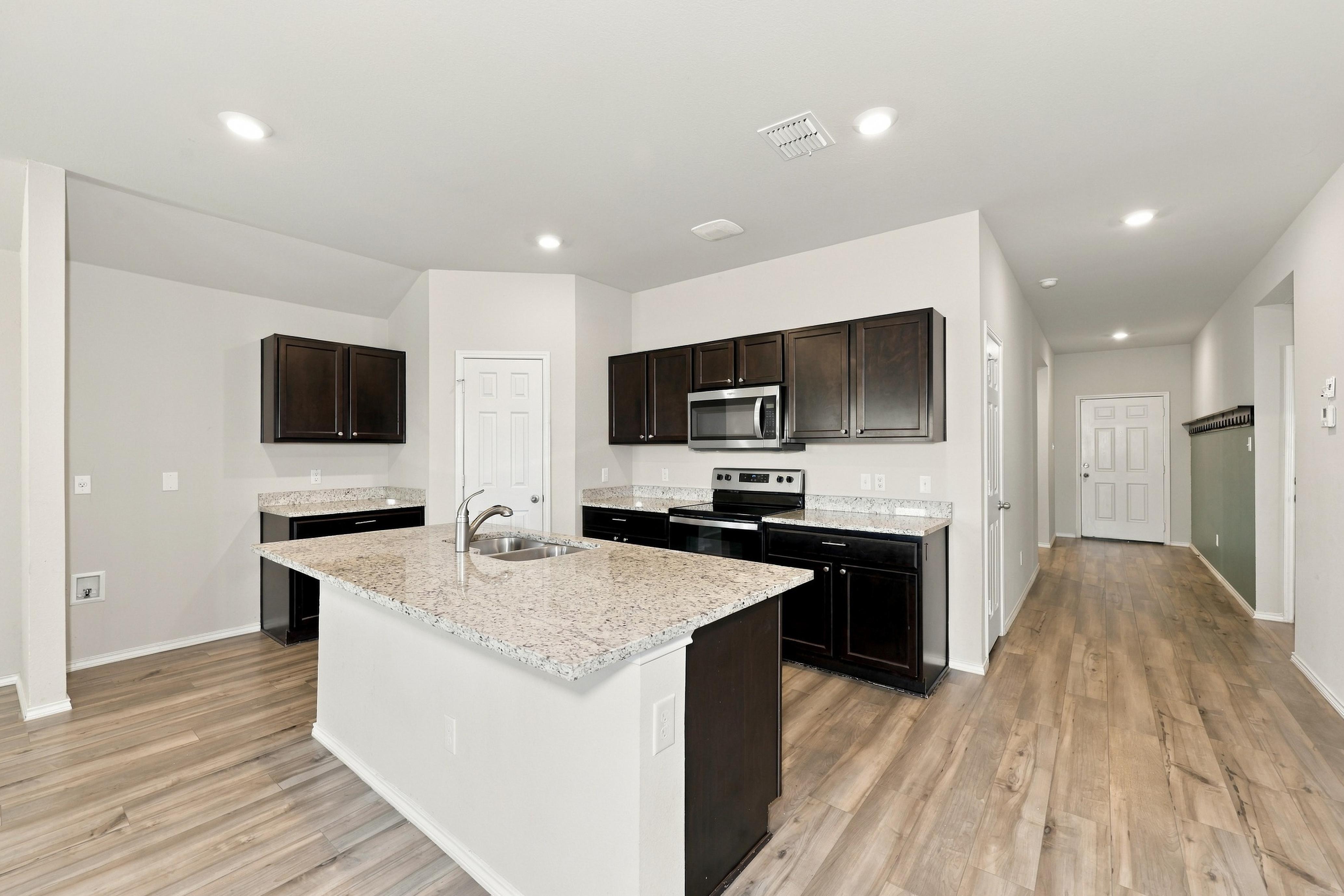 7108 Guadalupe Rd, China Spring, TX 76633, USA rental property photo 4