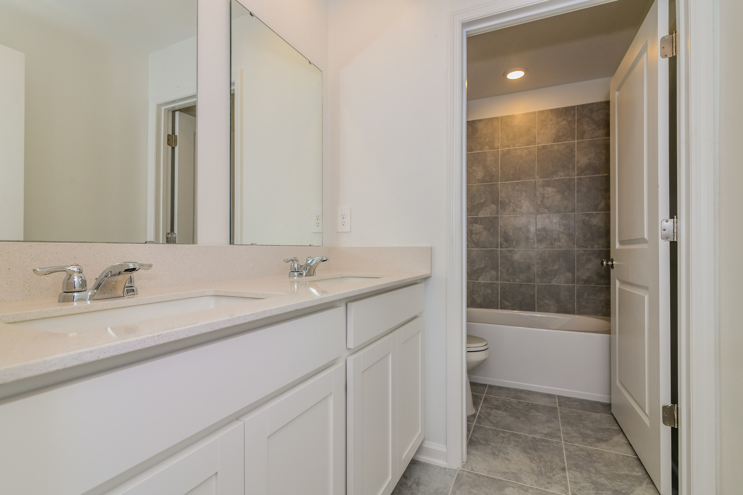 A property photo of 956 Harold Pass  Winter Haven FL 33884