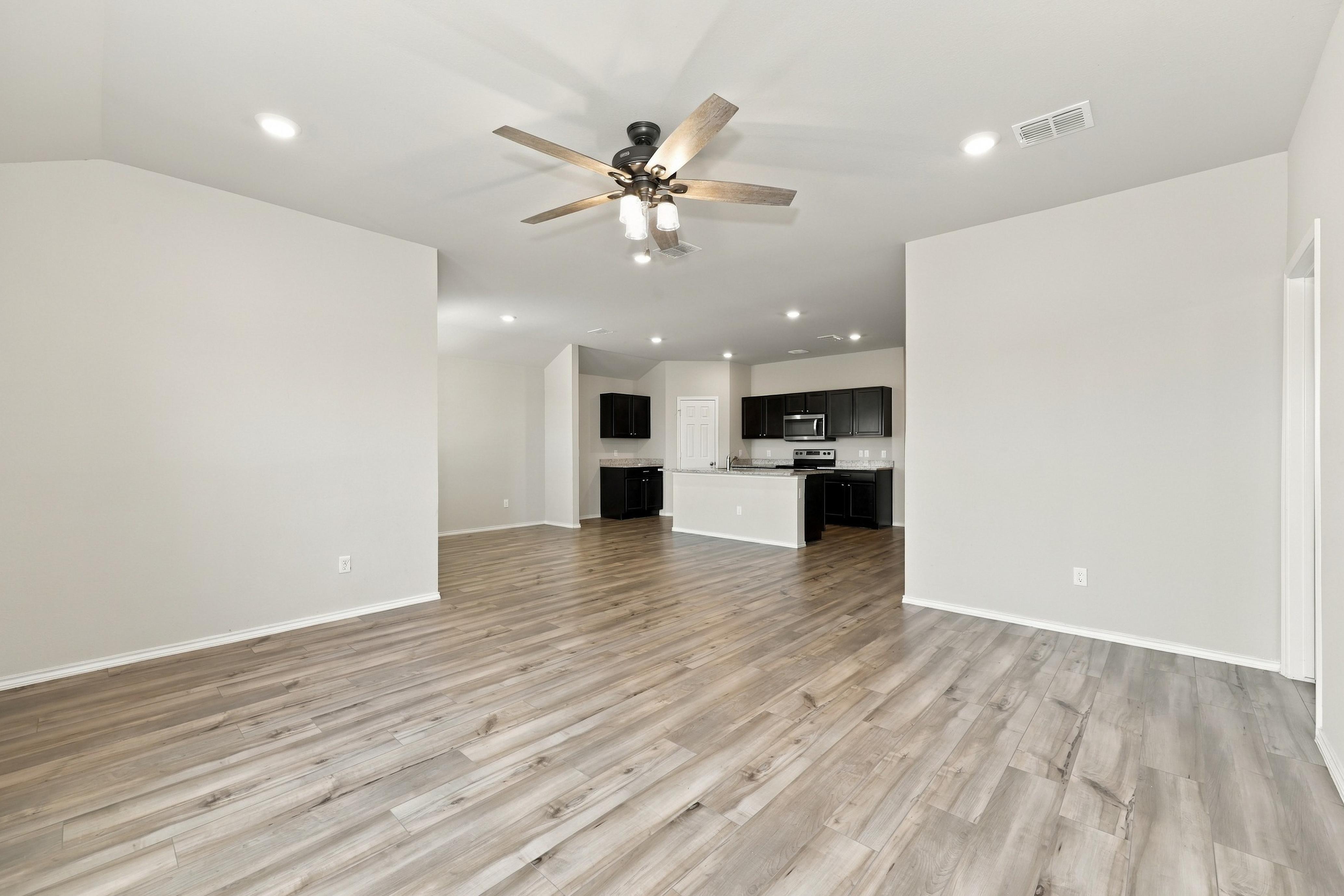 7108 Guadalupe Rd, China Spring, TX 76633, USA rental property photo 3