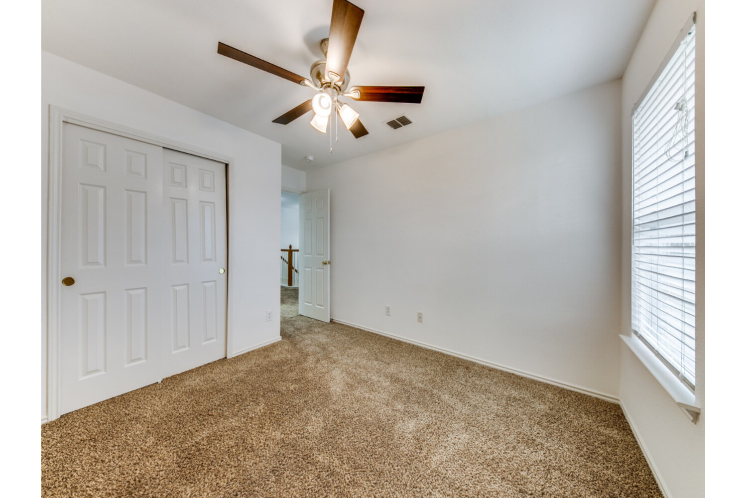 A property photo of 331 Lucille  Converse TX 78109