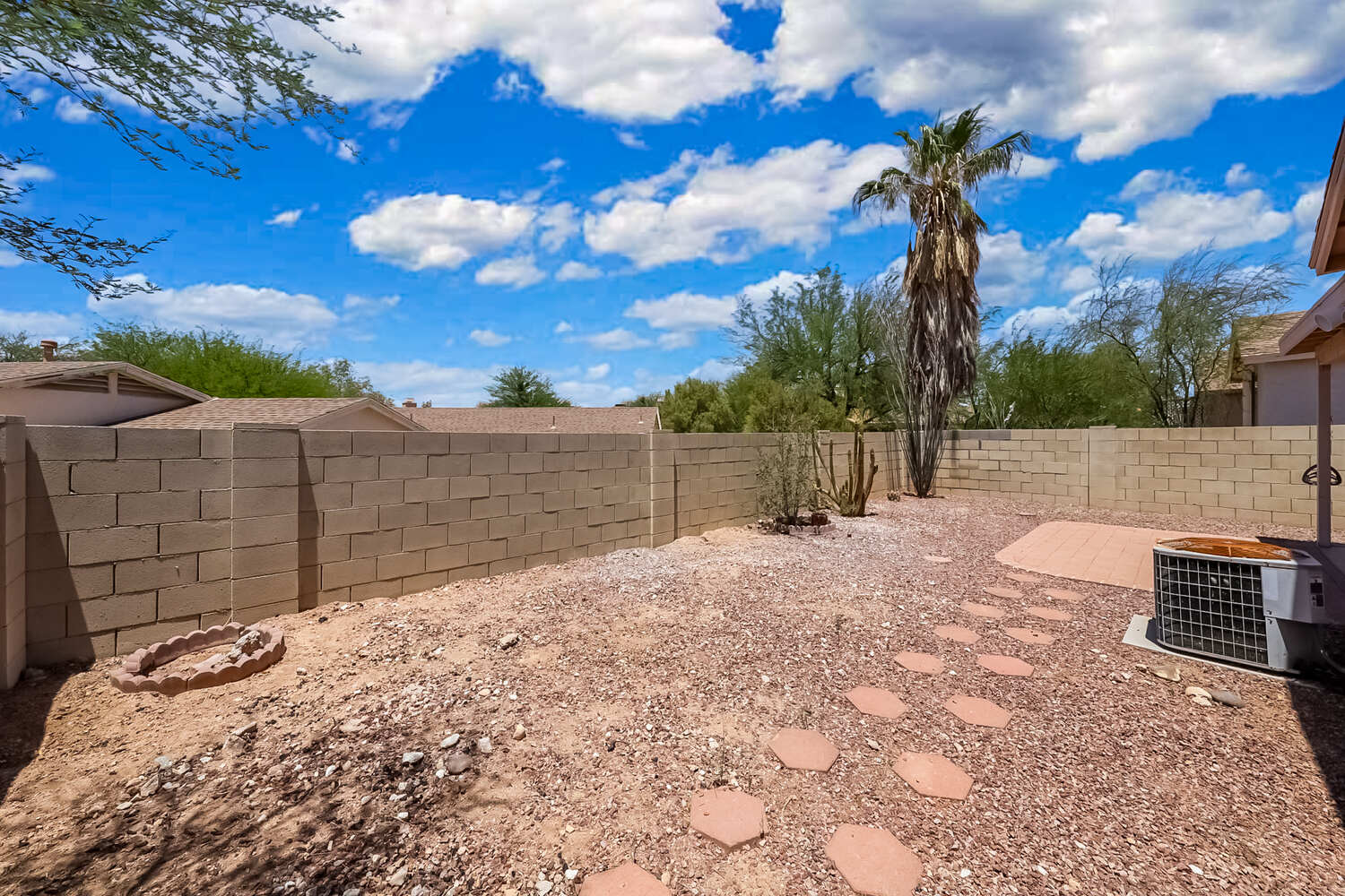 Reszi rental home images