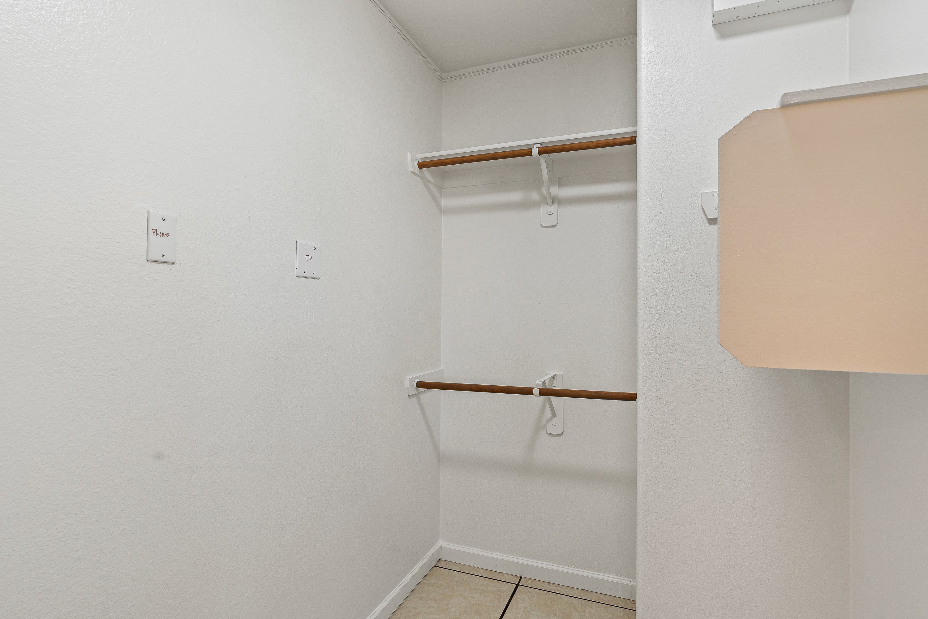 Reszi rental home images