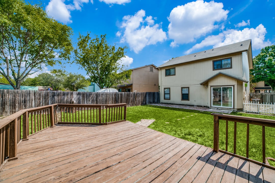 Reszi rental home images