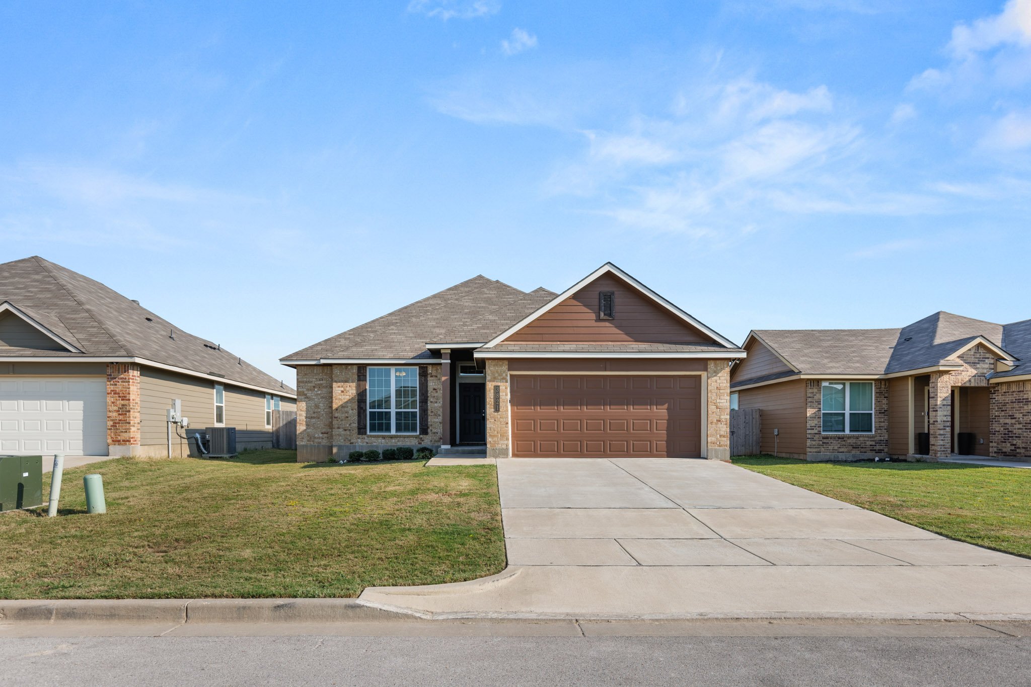 3821 Centerfire Road
