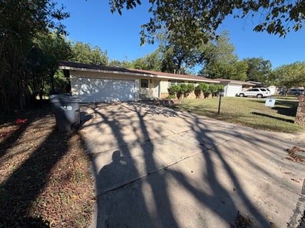 2712 S 27th St, Waco, TX 76706, USA rental property photo 2