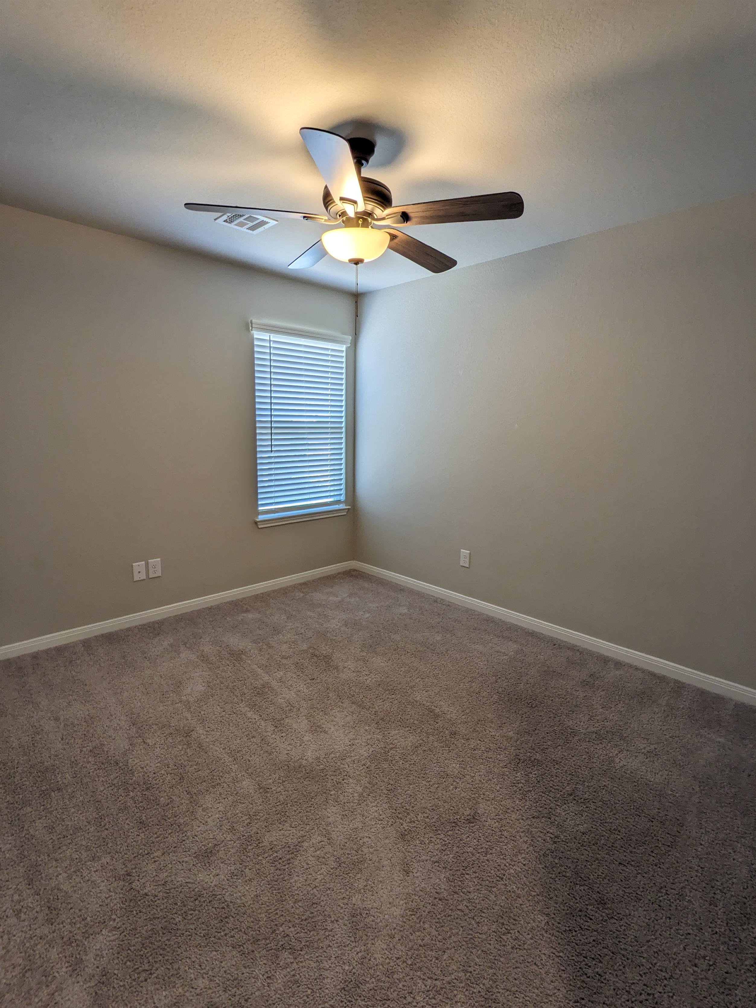 3909 Rimfire Rd, Waco, TX 76705, USA rental property photo 4