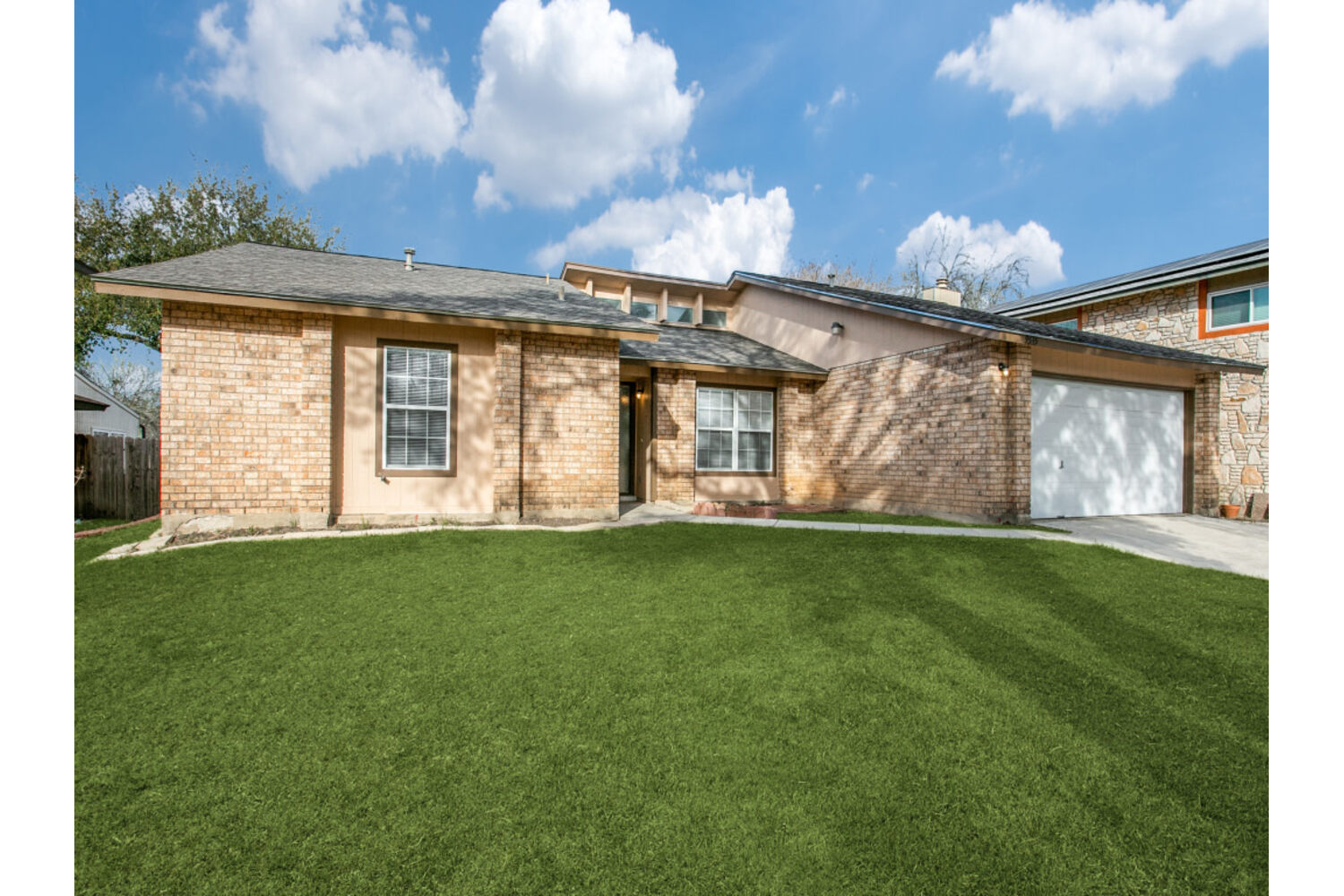 A property photo of 9535 Millers Ridge  San Antonio TX 78239