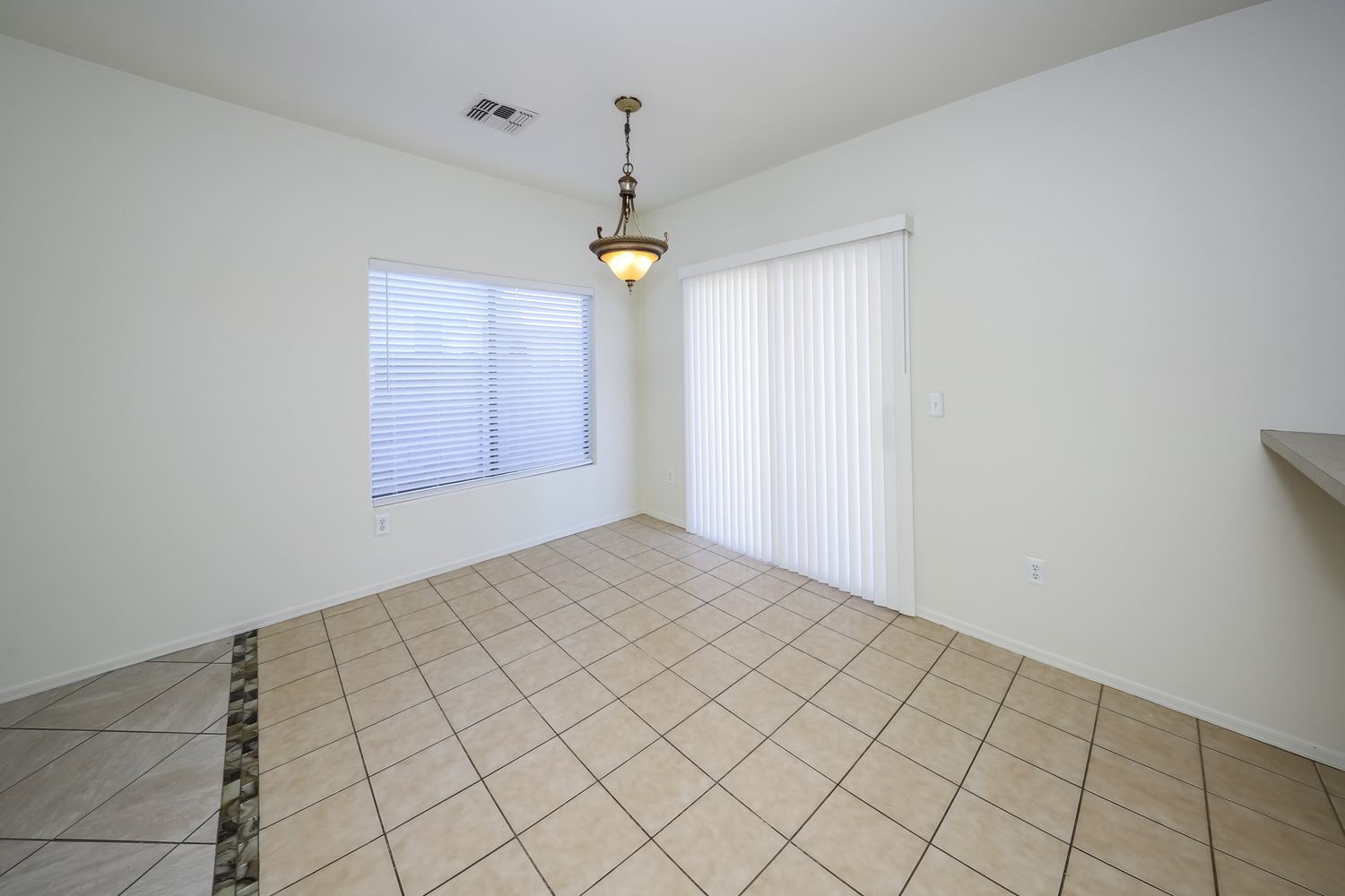 Reszi rental home images