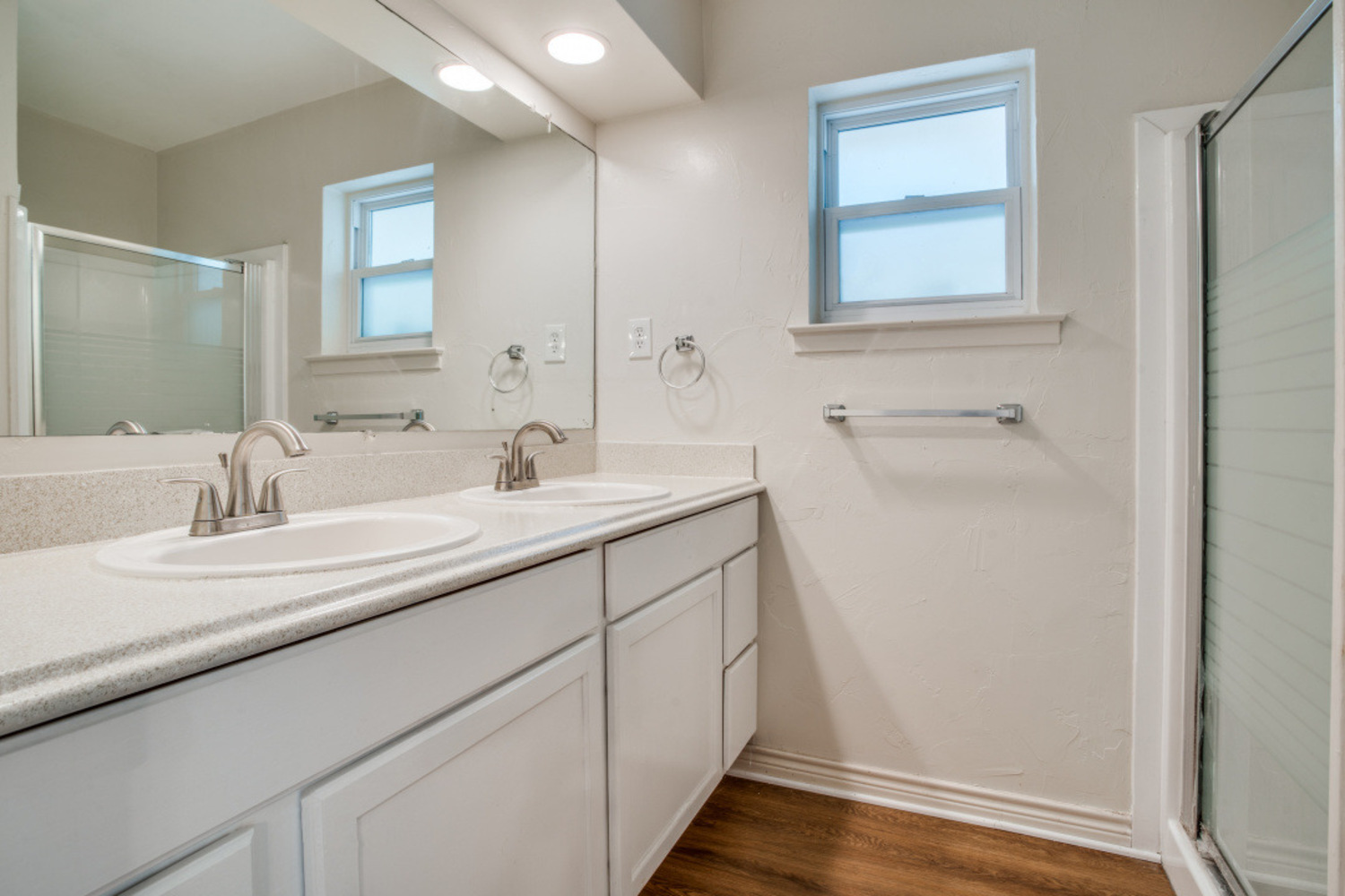 A property photo of 604 Young Boulevard  DeSoto TX 75115