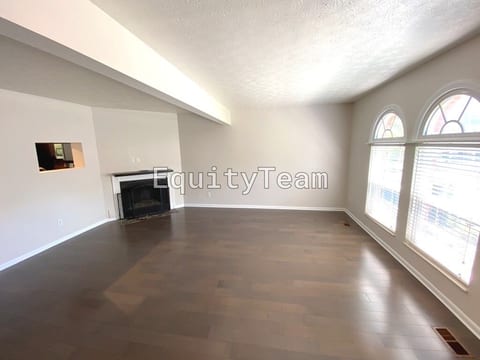 10817 Fallsington Ct, Cincinnati, OH 45242, USA, photo 2