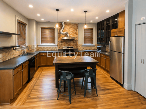 3901 Reading Rd #4, Cincinnati, OH 45229, USA, photo 2