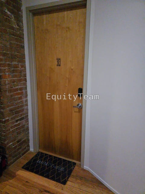 404 Reading Rd Apt 303, Cincinnati, OH 45202, USA, photo 3