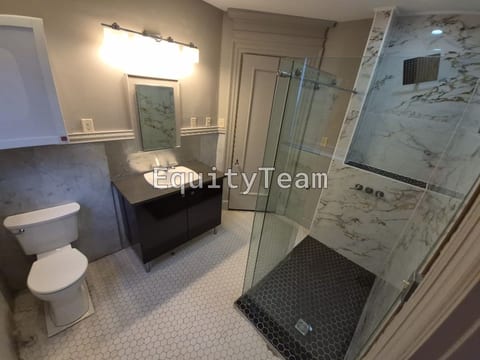 3901 Reading Rd #4, Cincinnati, OH 45229, USA, photo 5
