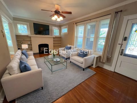 2581 Madison Rd #1, Cincinnati, OH 45208, USA, photo 3