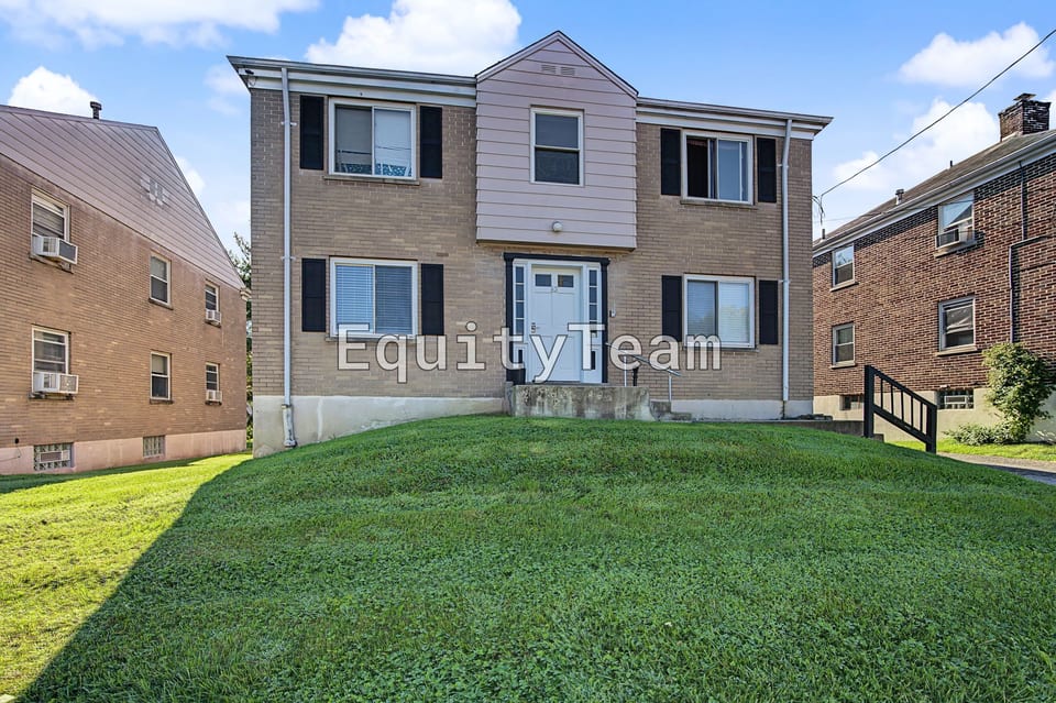 62 Gorman Ln b, Reading, OH 45215, USA, photo 1